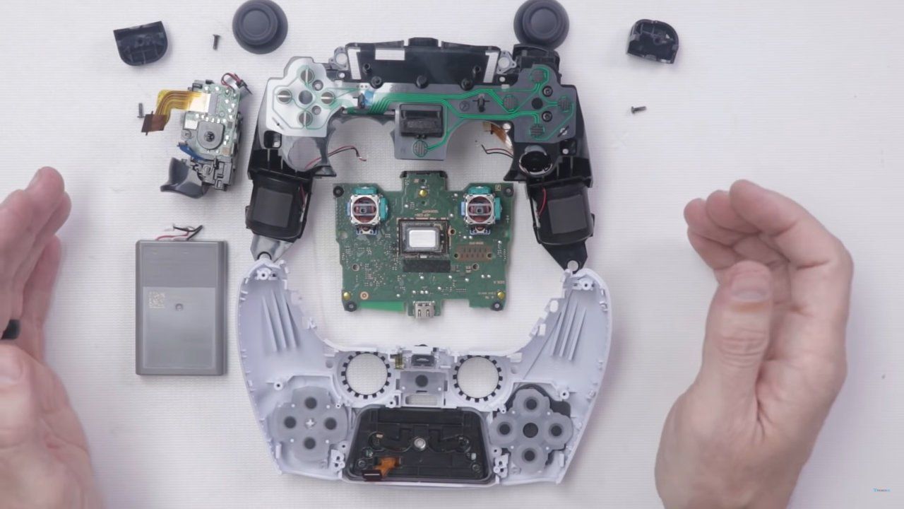 PlayStation 5 DualSense controller teardown: adaptive triggers explained