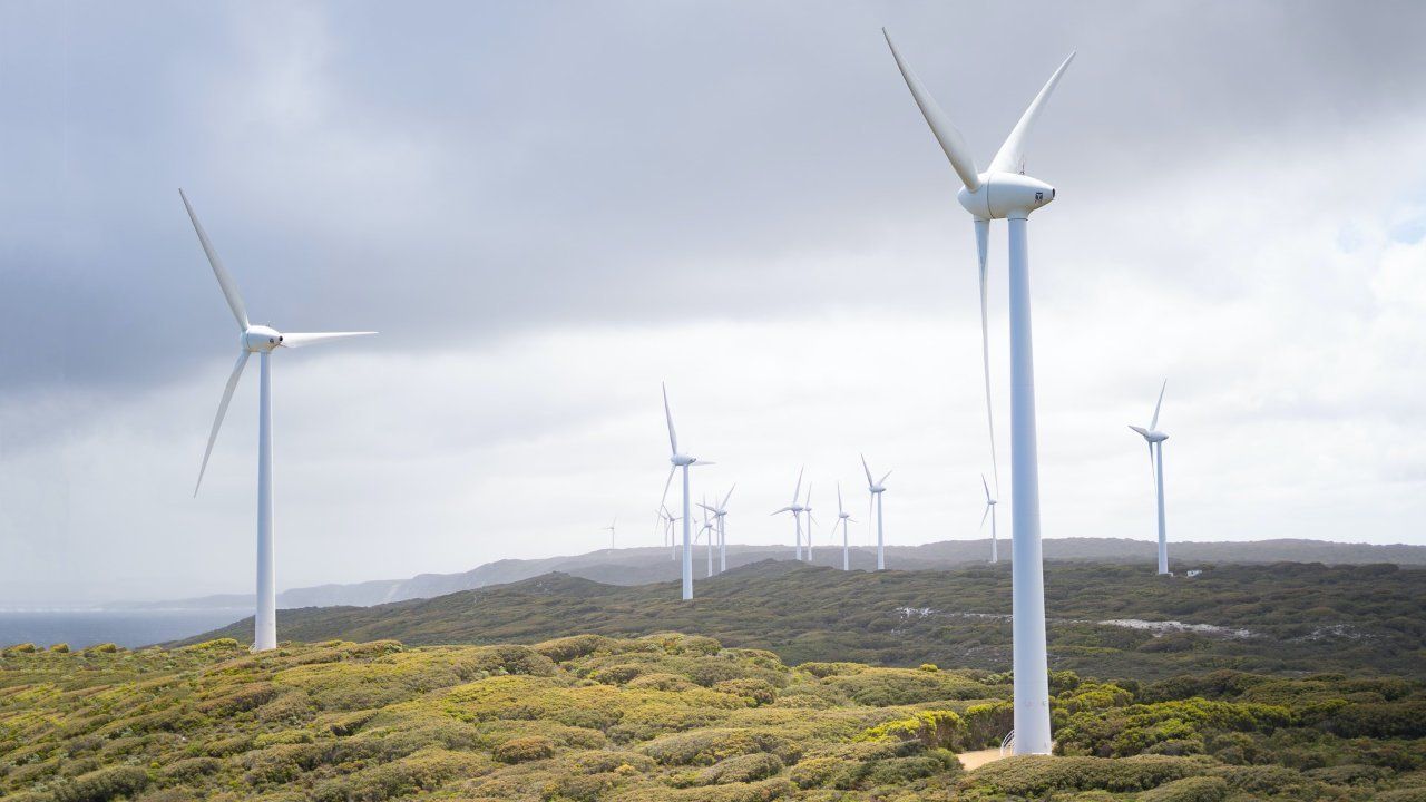 Tasmania boldly claims state is 100% powered by renewable energy
