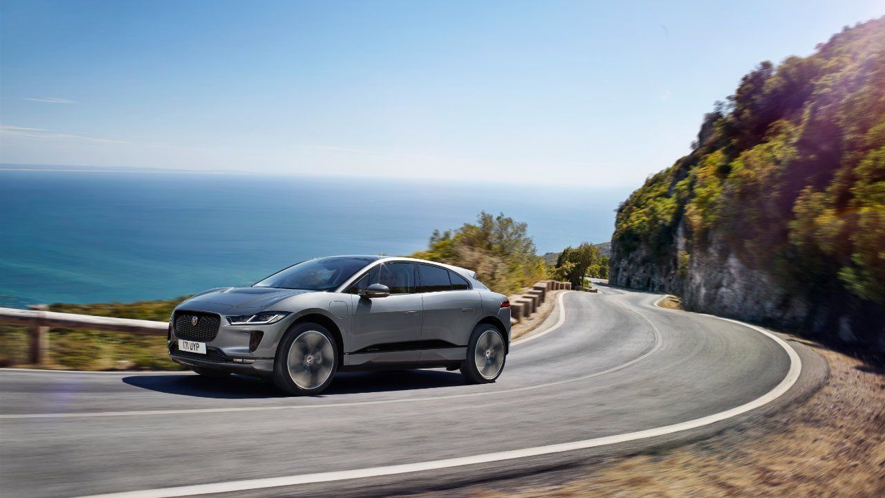 Jaguar cars to be all-electric by 2025, Land Rovers 60% electric by 2030