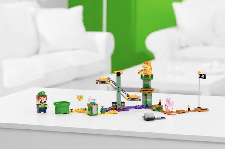 The full Lego Luigi Starter Course